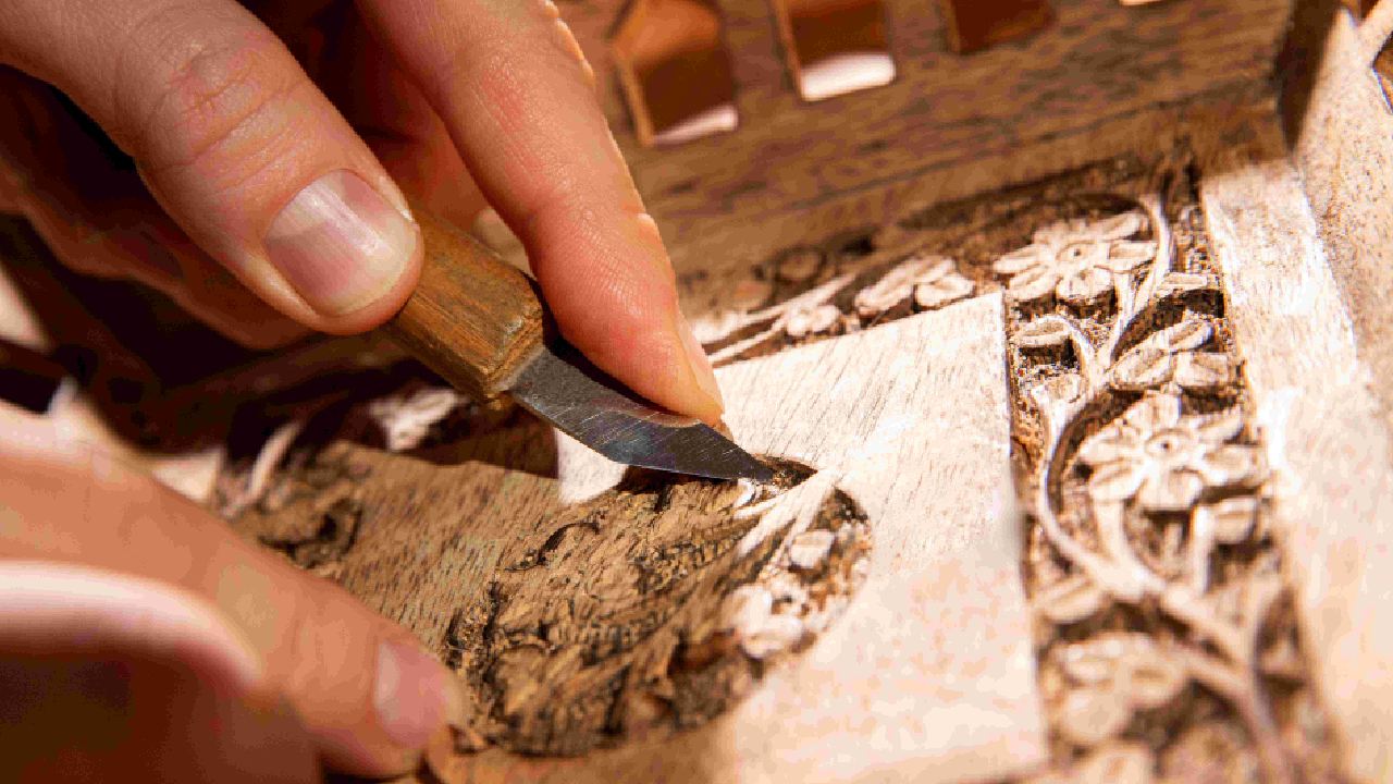 carpentry services in abu dhabi,Carpentry in Abu Dhabi,best carpentry in abu dhabi, Bespoke Carpentry in Abu Dhabi