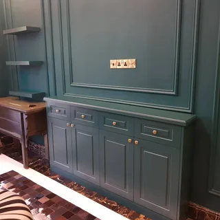 Custom wardrobes in abu dhabi