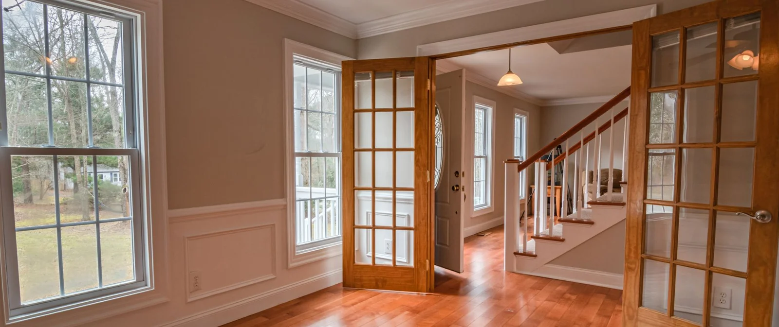 Wooden doors abu dhabi, wooden door manufacturers in abu dhabi,wooden doors suppliers in abu dhabi, Wooden fire rated doors supplier in abu dhabi